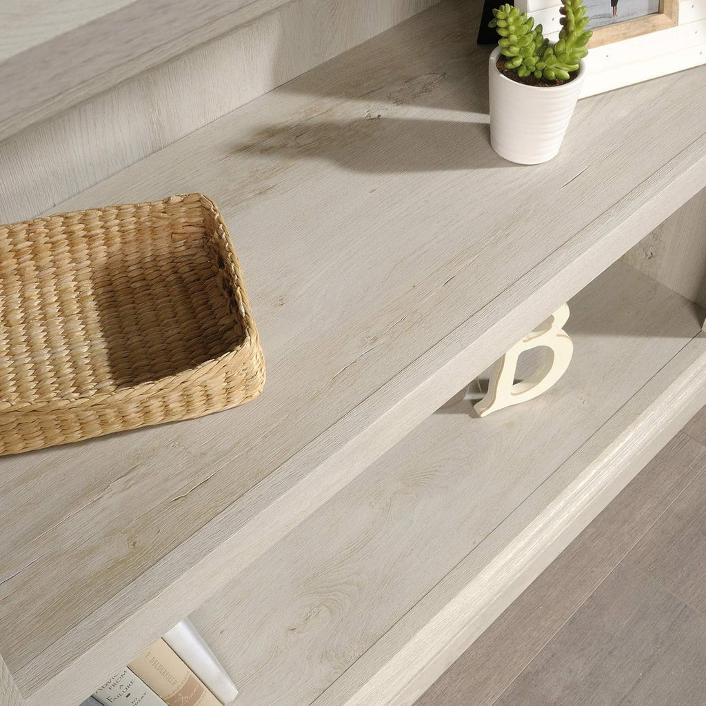 Librería de madera de dos niveles con acabado en castaño tiza, multiusos para el hogar, la oficina y la sala de estar.